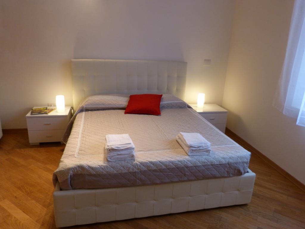 Residenza Piazza Santo Stefano Apartment Bologna Ngoại thất bức ảnh